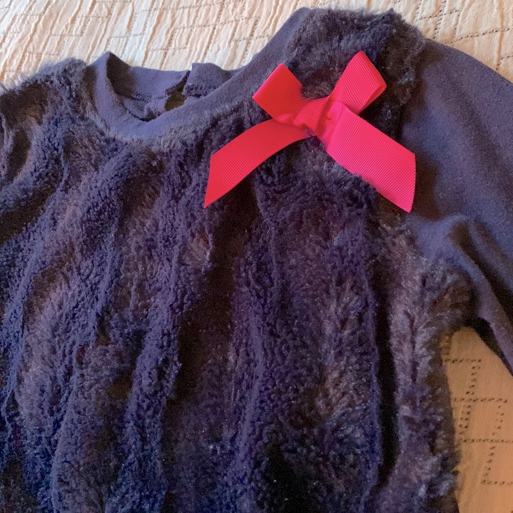 Sweater - Picture 4 of 7